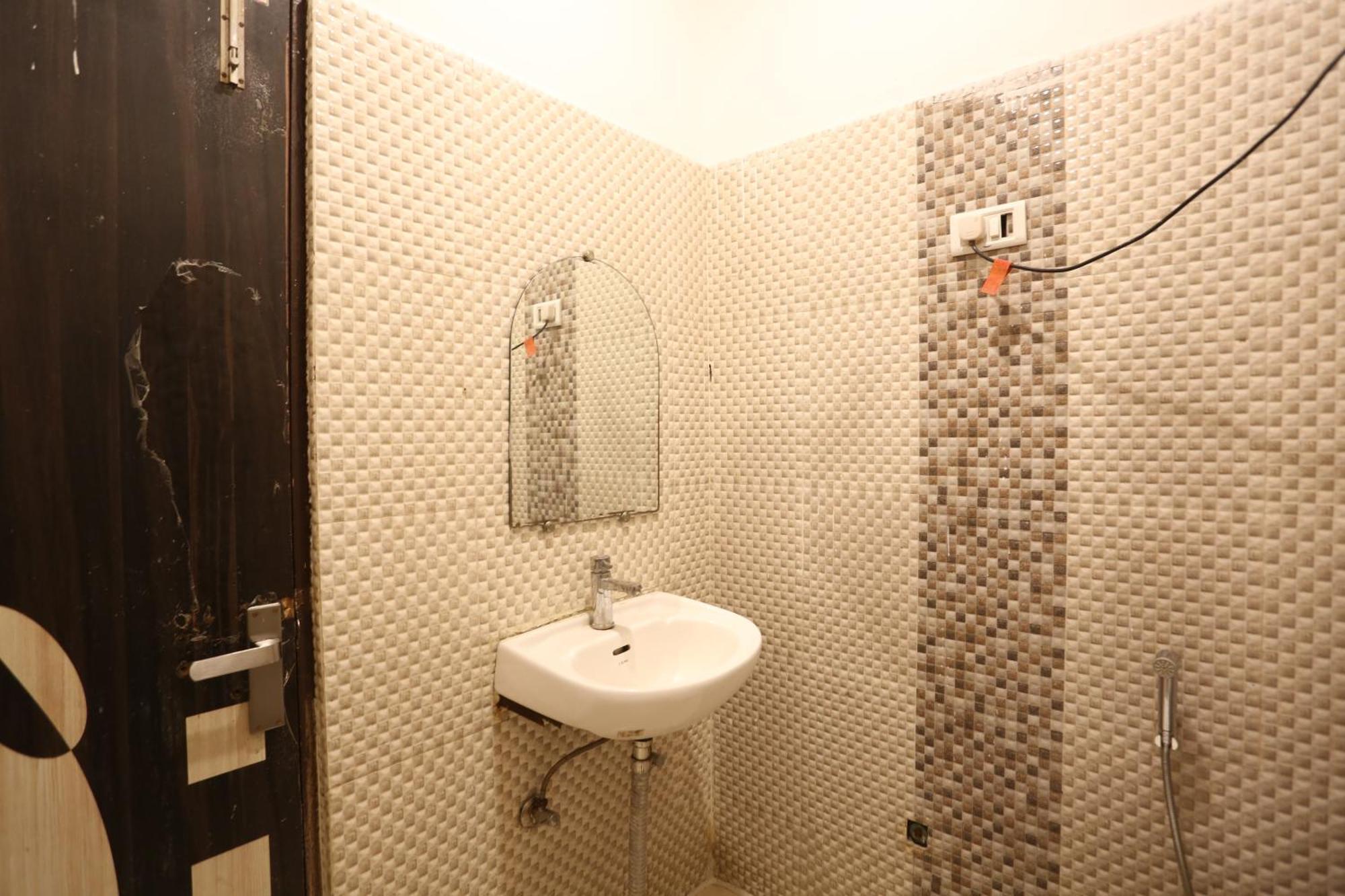 Grand Kiara Delhi Airport By Ss Group Hotel New Delhi